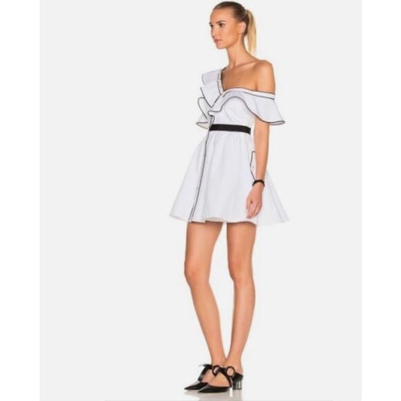 Few Moda New York Asymmetric frilled off shoulder white black dress size small - Picture 3 of 12